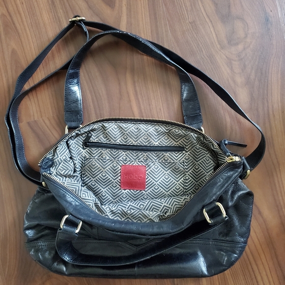 2 HOBO black leather purses - Picture 3 of 7